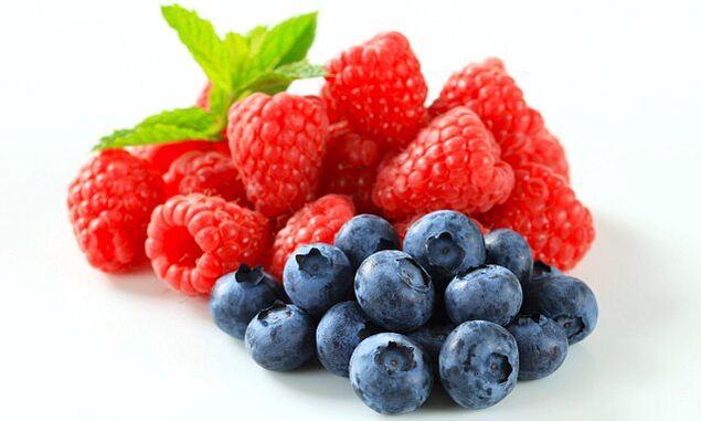 Raspberries and blackberries - berries that increase activity in men